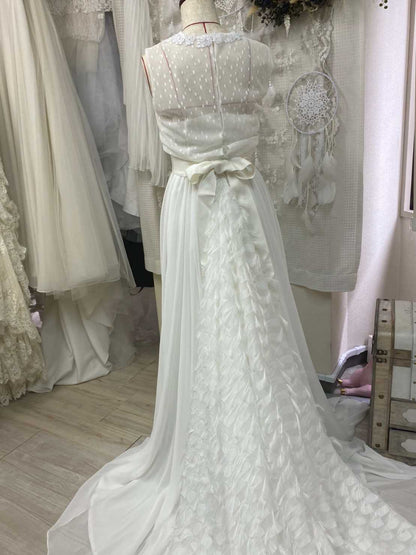 ドット×フリンジのデザイン性ドレス 【ウェディングドレス オーダーメイド】