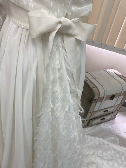 ドット×フリンジのデザイン性ドレス 【ウェディングドレス オーダーメイド】