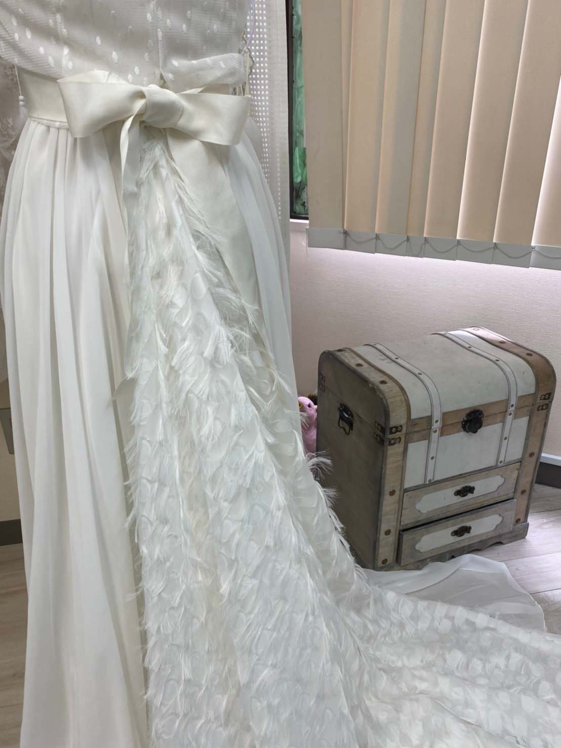 ドット×フリンジのデザイン性ドレス 【ウェディングドレス オーダーメイド】