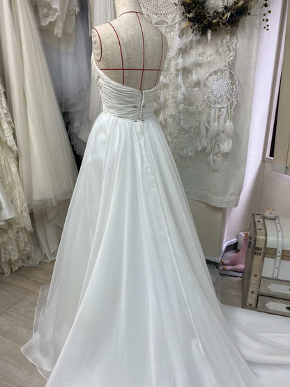 オーガンジーハートウエディングドレス 【ウェディングドレス オーダーメイド】