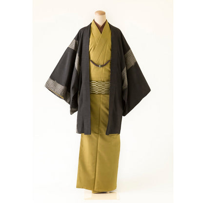 紬地羽織袴/カラシ着物×墨黒絞り羽織 【結婚式 和装 紋服 レンタル】