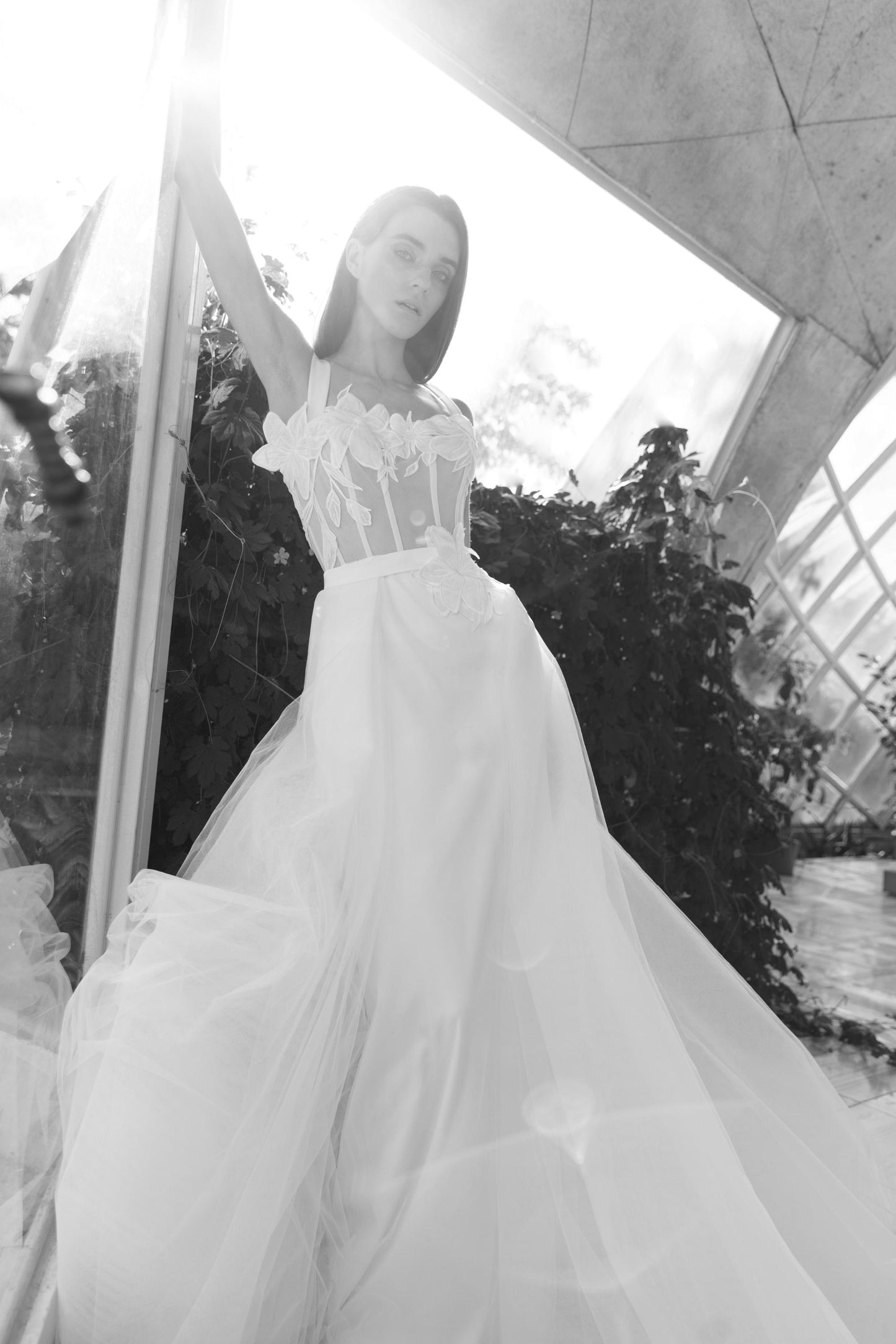 LOTUS【ウェディングドレス レンタル】