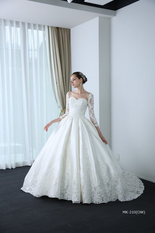 Ivy【ウェディングドレス レンタル】