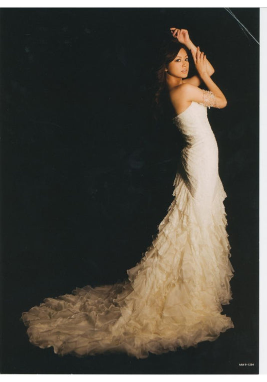 【SALE】白ドレスオフホワイト 【販売衣装】