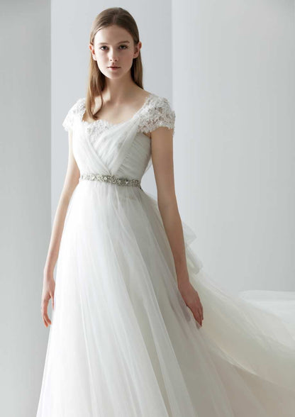 Aライン レース LATELIER MARIAGE 20679 【ウェディングドレス レンタル】