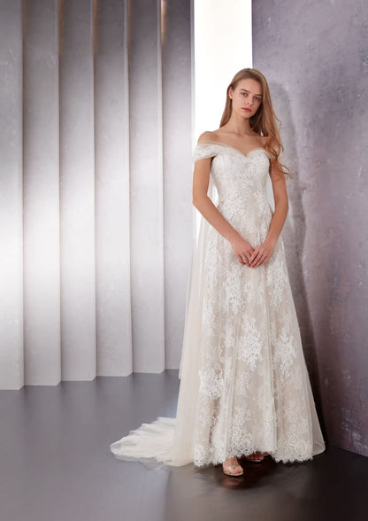 スレンダー 海外風 LATELIER MARIAGE 20684 【ウェディングドレス レンタル】