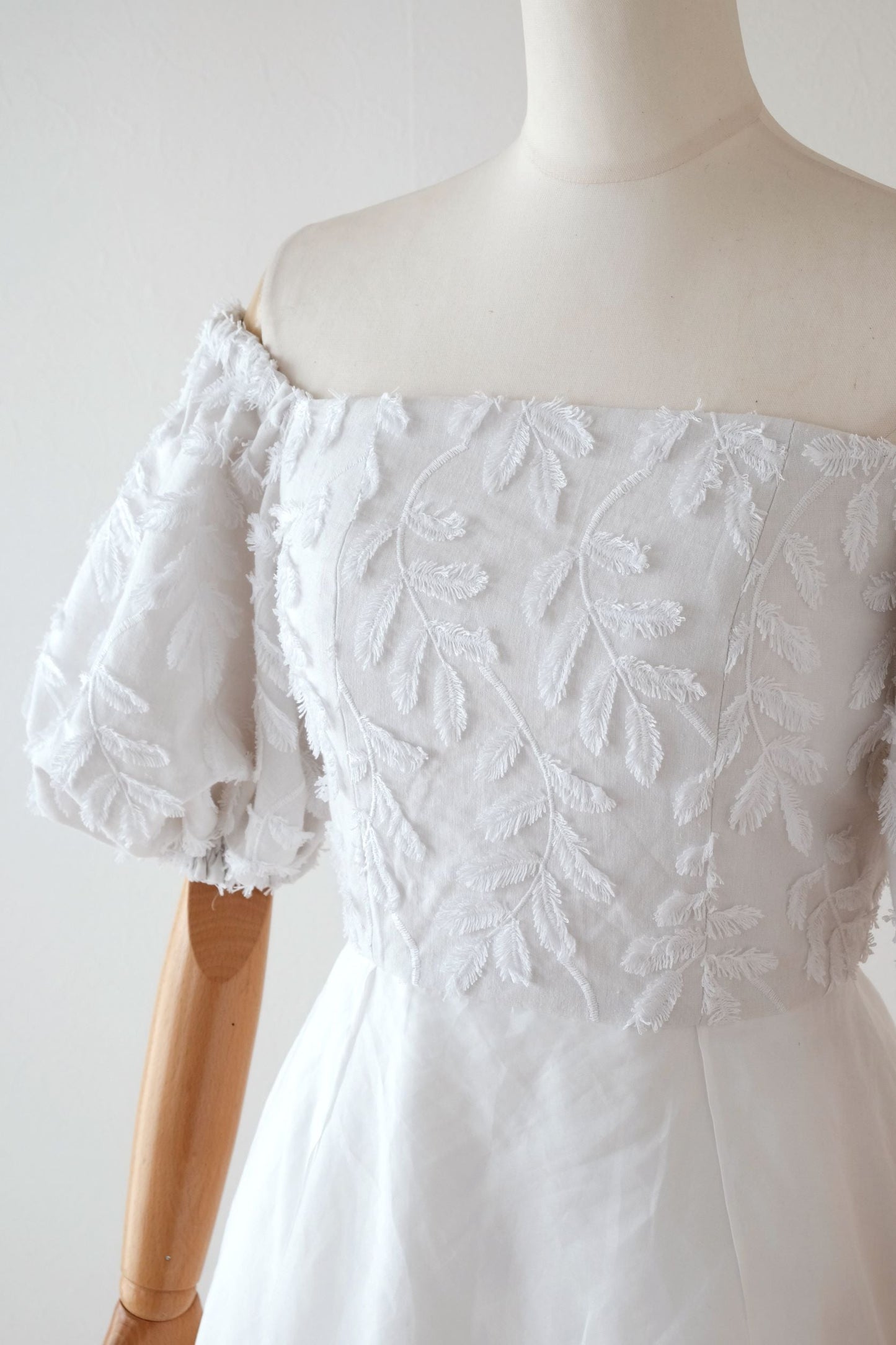 ウェディングドレス レンタル 【ウェディングドレス レンタル】