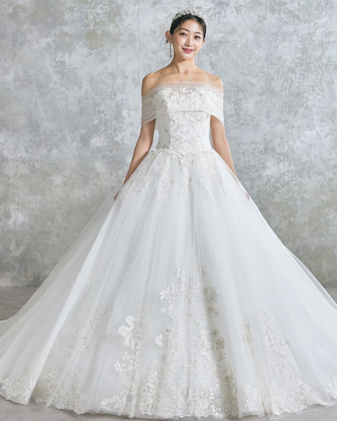 NOA0060_offwhite【ウェディングドレス オーダーメイド】