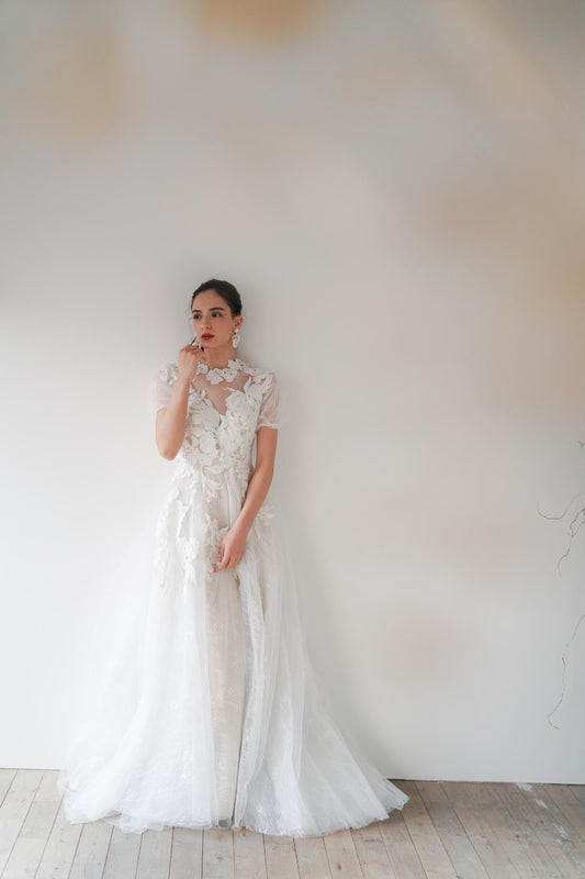 RÊVIA【ウェディングドレス レンタル】