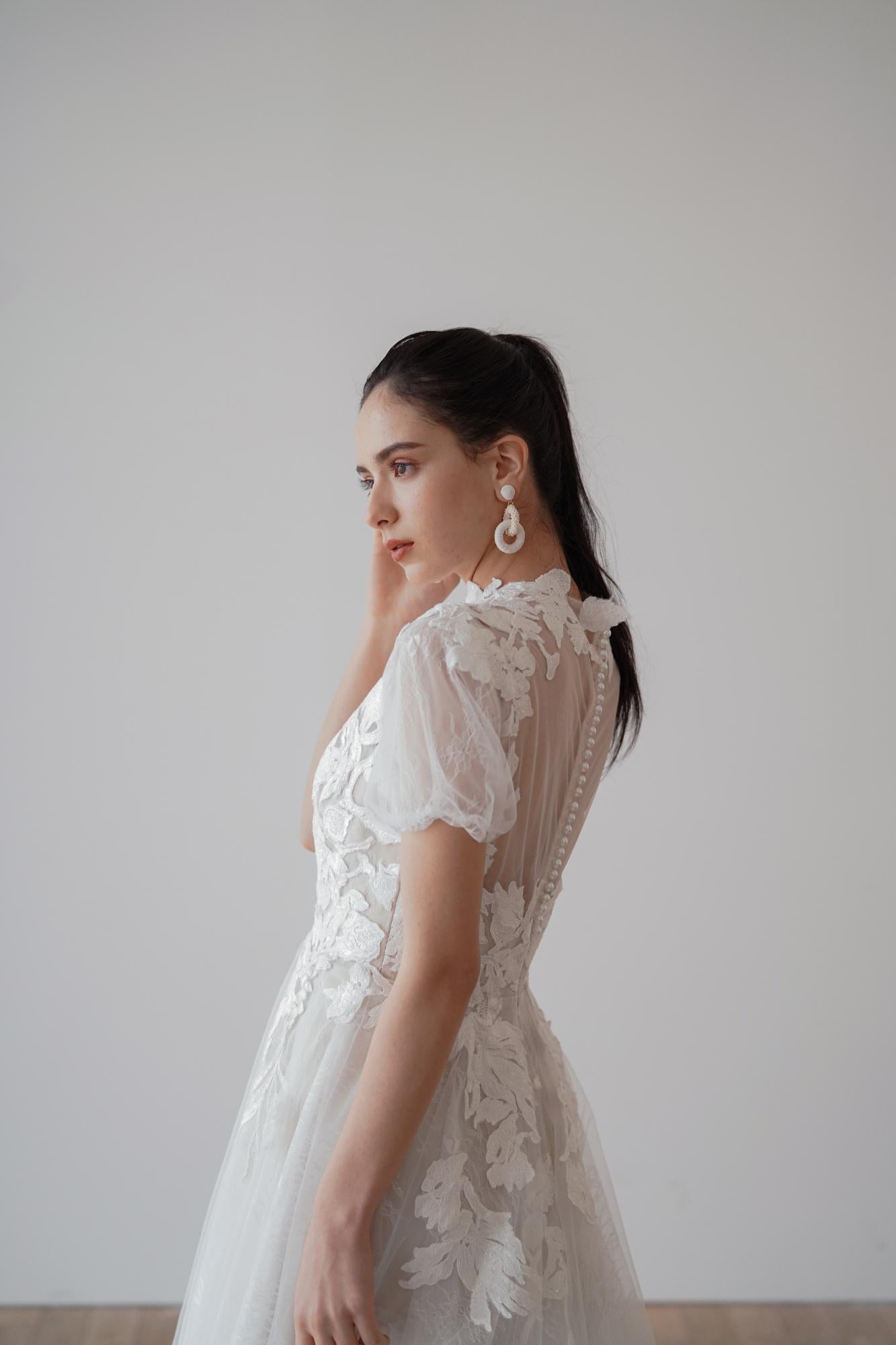 RÊVIA【ウェディングドレス レンタル】