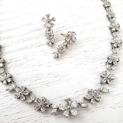 Ivory & Co★ネックレスピアスセット 【結婚式 ネックレス レンタル】