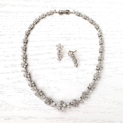 Ivory & Co★ネックレスピアスセット 【結婚式 ネックレス レンタル】