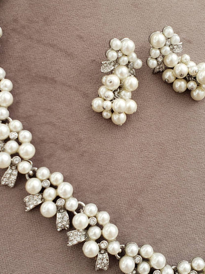 アンテイラー☆リボンモチーフパールネックレスピアスセット 【結婚式 ネックレス レンタル】