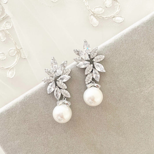 【ピアス】パールピアス ウェディング ブライダルピアス パール P2 【結婚式 ピアス イヤリング】