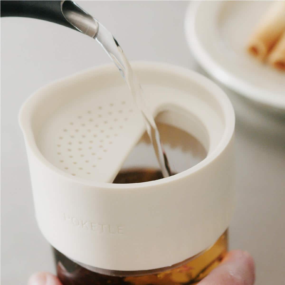 ポケトル コンパクトガラスきゅうす（ピンク） ティーセット 1人用 おいしいお茶が入れられる 手のひらサイズ 120ｍL 【結婚式 ギフト 引き出物 食器類】POKETLE vidro calm