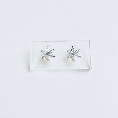 【ピアス】ドロップ淡水パールピアス 【結婚式 ピアス イヤリング】
