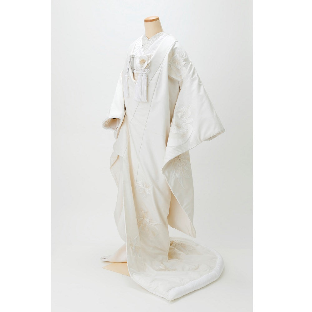 オリジナル白無垢 生成地/emi takazawa 刺繍花 【結婚式 和装 白無垢 レンタル】