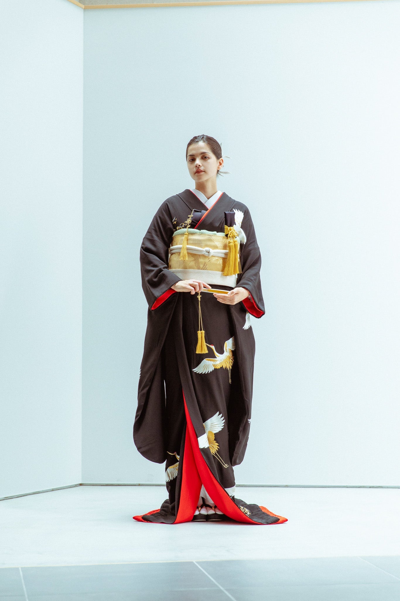 黒地ちりめん鶴【結婚式 和装 引き振袖 レンタル】