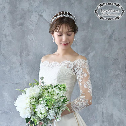 ダイアナジルコニアイヤリング（RLE-57e）