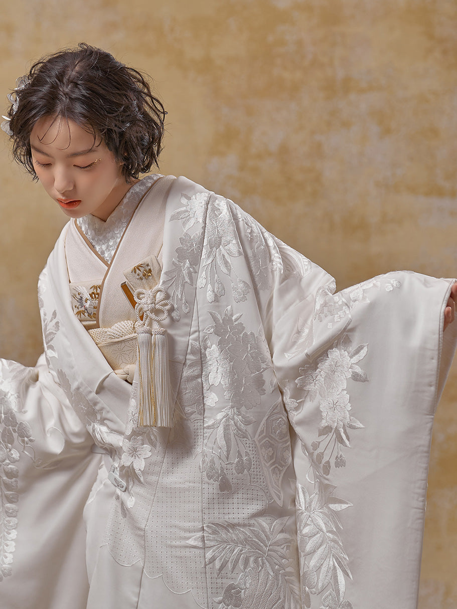 雲取松に熨斗目鶴【結婚式 和装 白無垢 レンタル】