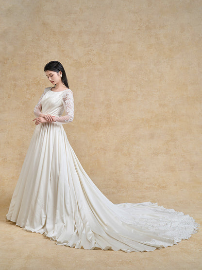 Ref.2635【ウェディングドレス レンタル】