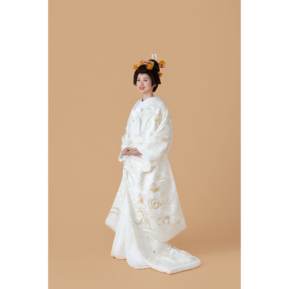 金刺繍 桜草 【結婚式 和装 白無垢 レンタル】