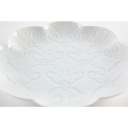 【有田焼 其泉】輪花唐草彫 銘々皿(白)ペア 【結婚式 ギフト 引き出物 食器類】