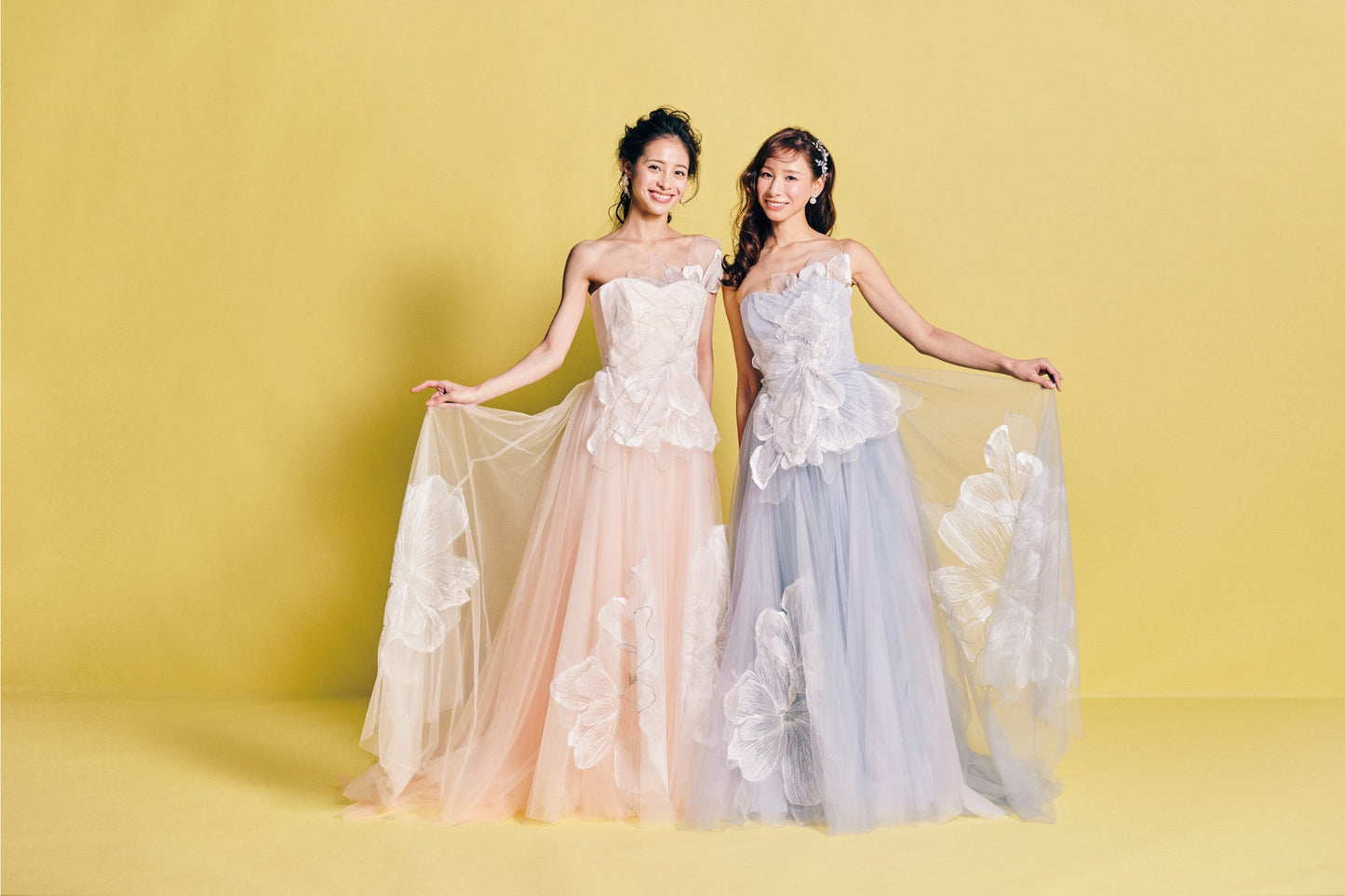 FloraCarne フローラカルネ【カラードレス】ブラッシュカラーフラワーモチーフAライン 【結婚式 レンタル】