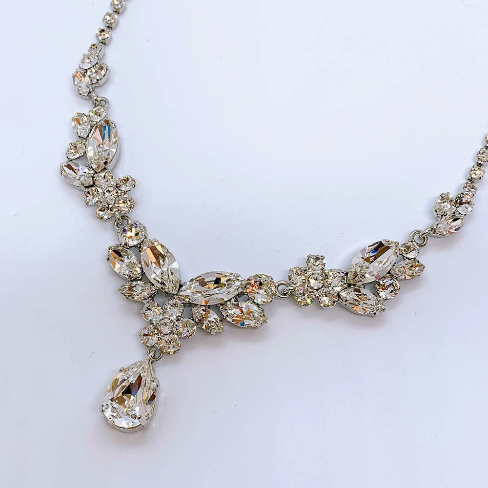 スワロフスキークリスタル使用のウェディングアクセサリー ネックレス・イヤリングセット/ブライダルアクセサリー 【結婚式 アクセサリーセット】