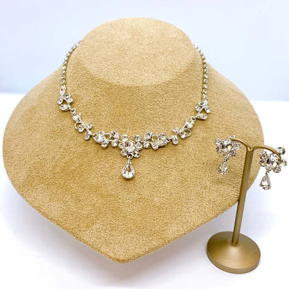 スワロフスキークリスタル使用のウェディングアクセサリー ネックレス・イヤリングセット/ブライダルアクセサリー 【結婚式 アクセサリーセット】