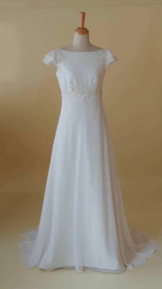 エンジェル 【ウェディングドレス レンタル】