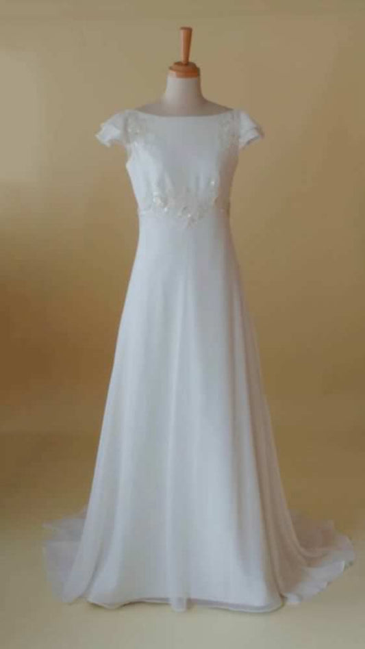 エンジェル 【ウェディングドレス レンタル】