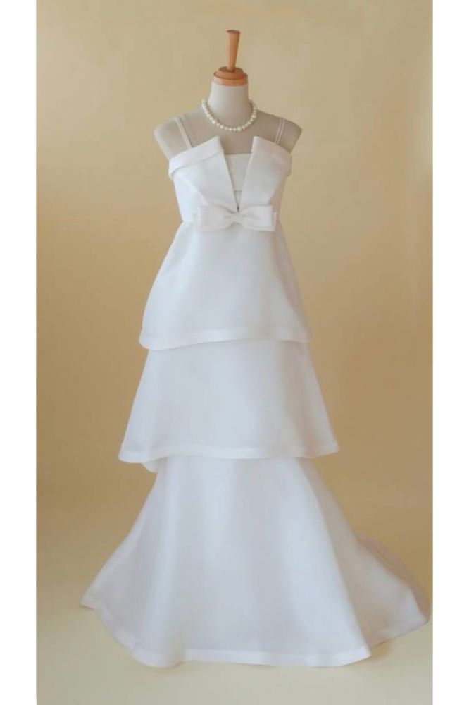 トワァ リボン 【ウェディングドレス レンタル】