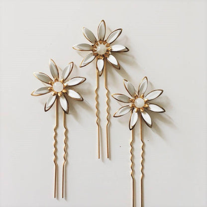 【ヘッドドレス】デイジーフラワーピン 3set/ブライダルアクセサリー 【結婚式 ヘアアクセサリー】