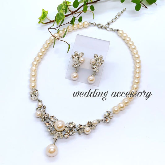 ベーシックなウェディングアクセサリー ネックレス・イヤリングセット/ブライダルアクセサリー 【結婚式 アクセサリーセット】