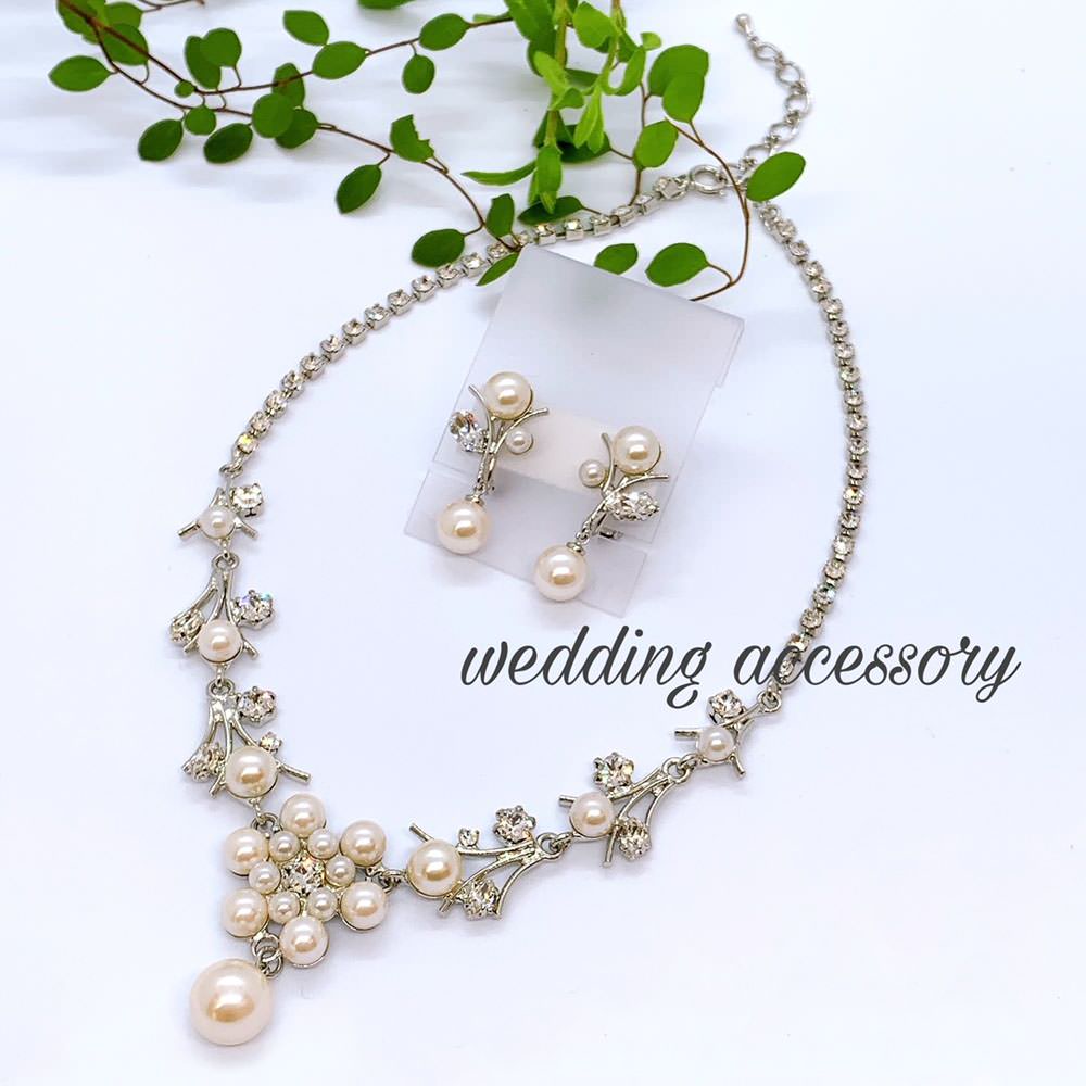 ベーシックなウェディングアクセサリー ネックレス・イヤリングセット/ブライダルアクセサリー 【結婚式 アクセサリーセット】