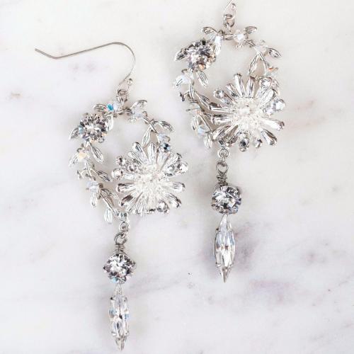 【ピアス】スウィートクリスタルピアス/ブライダルアクセサリー 【結婚式 ピアス イヤリング】