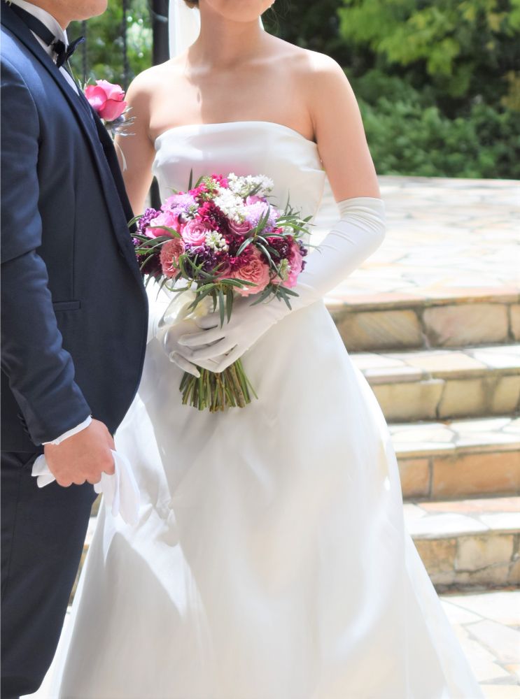 【生花】グラデーションカラーの大人ブーケ 【結婚式 フラワー 生花 ブーケ ブートニア】