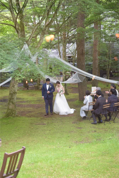 【生花】上品色のカラーをいれたナチュラルブーケ　【結婚式　フラワー　生花　ブーケ　ブートニア】