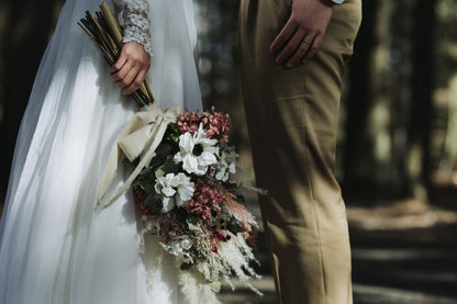 【生花】オーダーメイドブーケ 軽井沢・長野市内お届け 【結婚式 フラワー 生花 ブーケ ブートニア オーダーメイド】