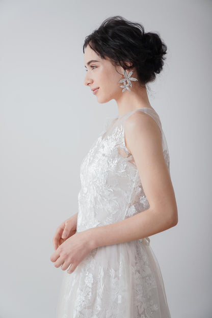 Sencia【ウェディングドレス レンタル】