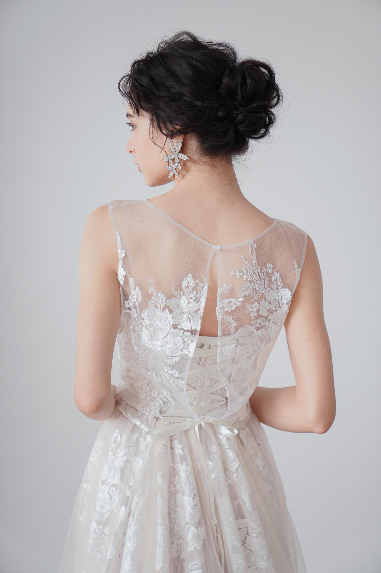 Sencia【ウェディングドレス レンタル】