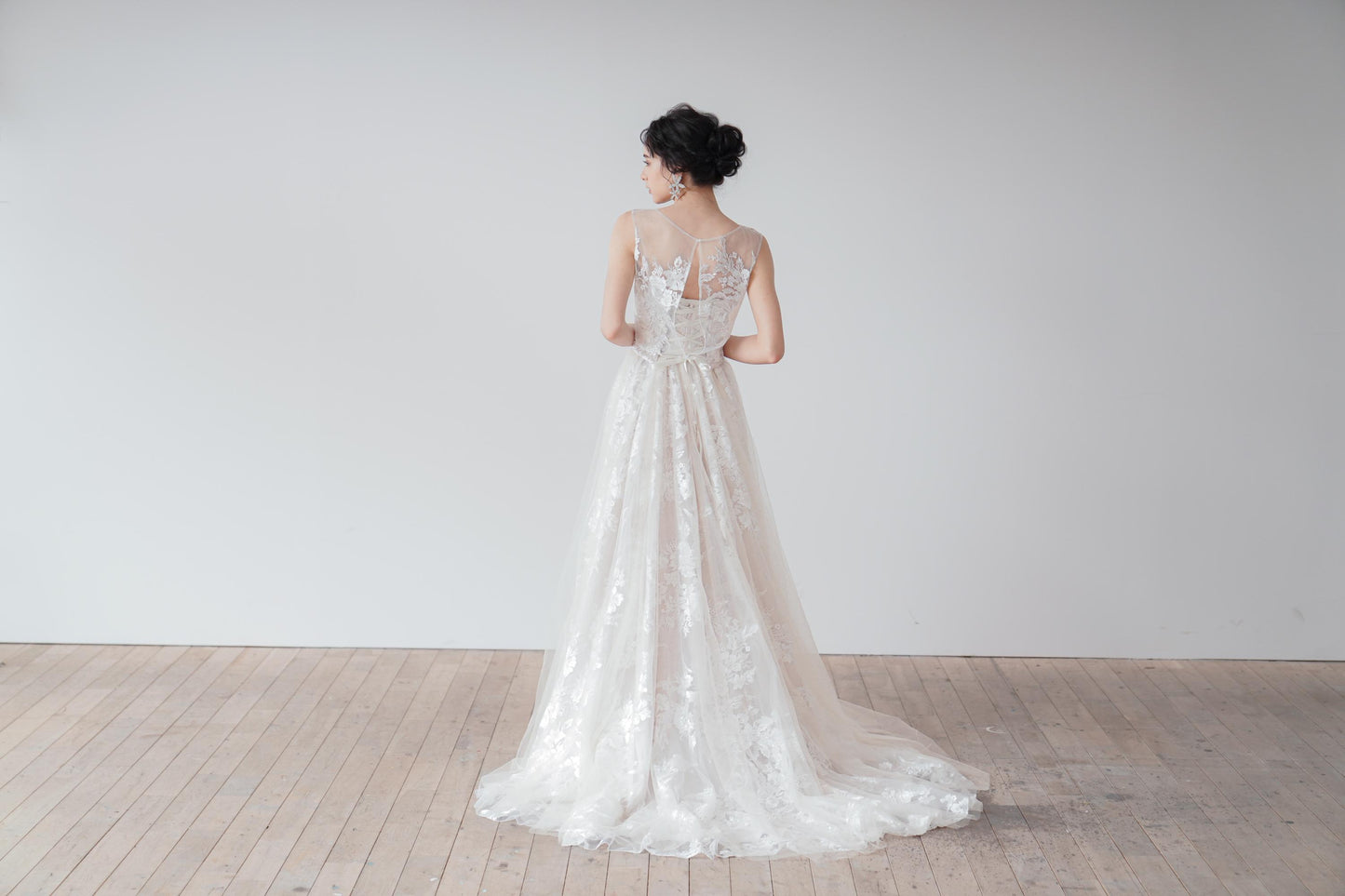 Sencia【ウェディングドレス レンタル】