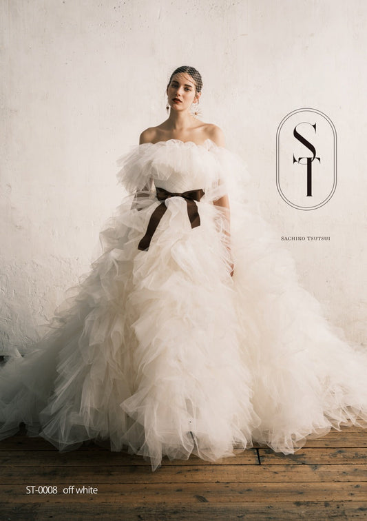 ST0008 offwhite【ウェディングドレス レンタル】