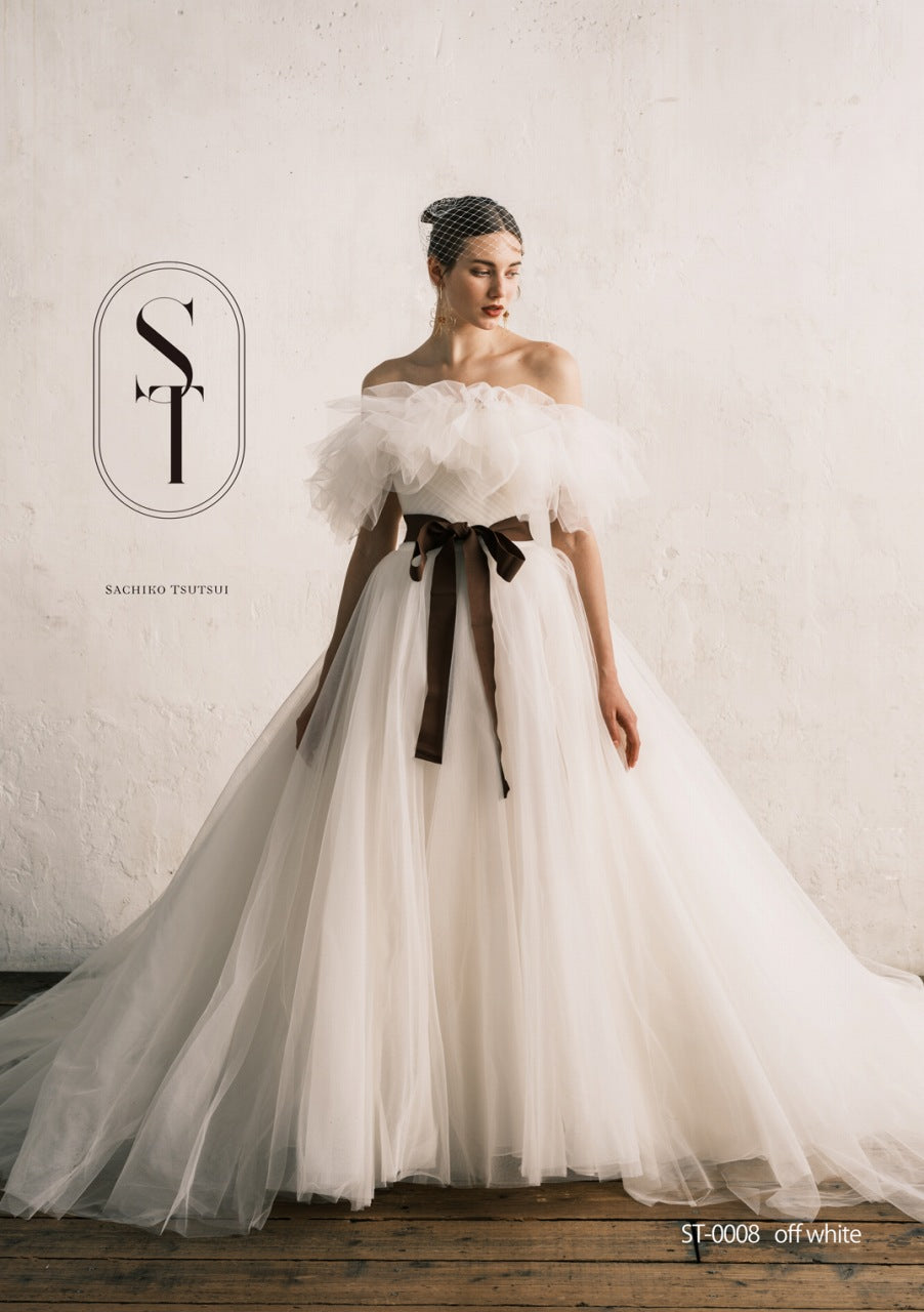 ST0008 offwhite【ウェディングドレス レンタル】