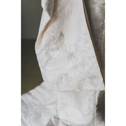 銀鶴四季花唐草文 【結婚式 和装 白無垢 レンタル】