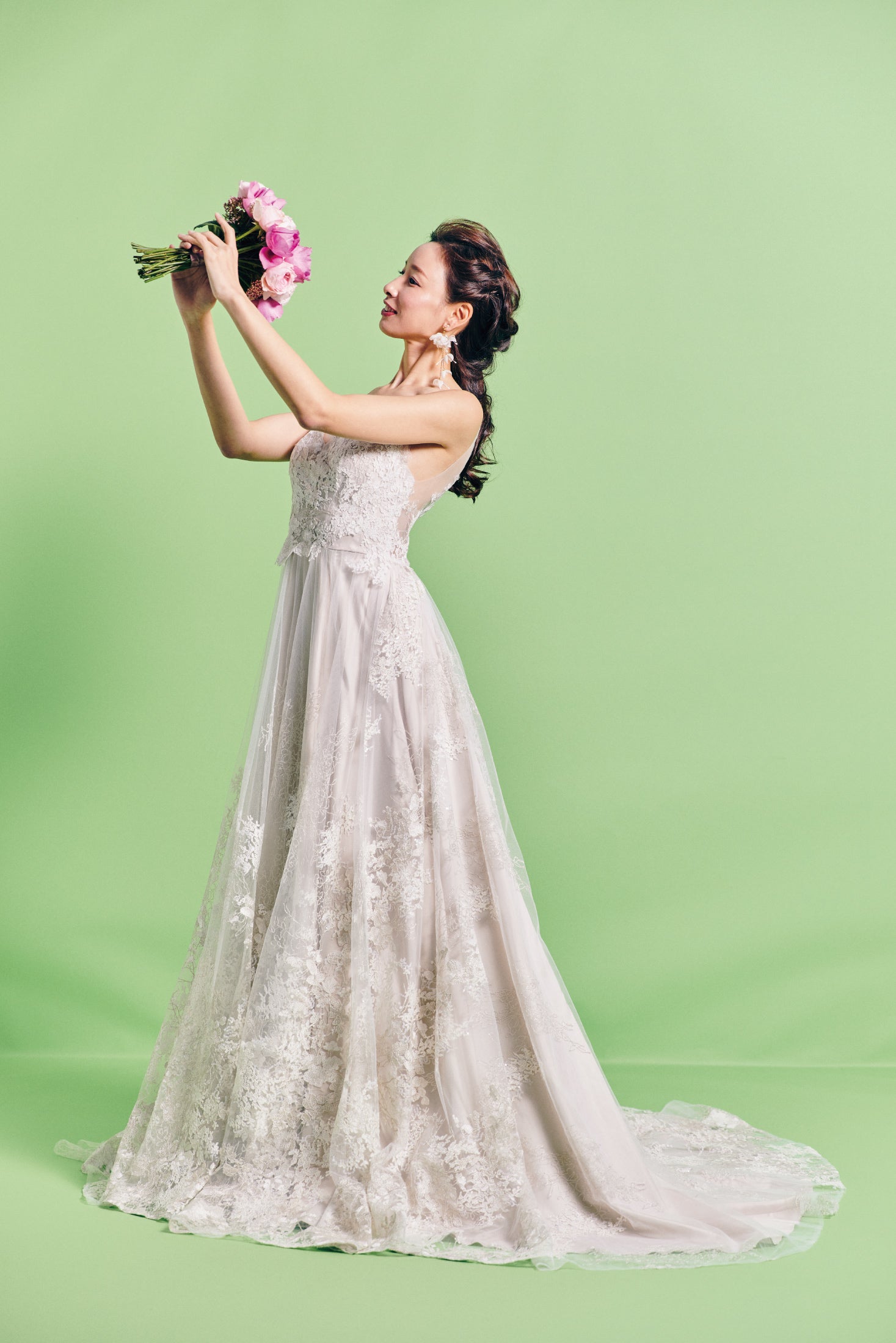 Beatrice【ウエディングドレス】イリュージョンネックVネック総レース