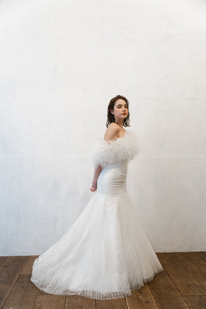 Schoen【結婚式 ウェディングドレス レンタル】