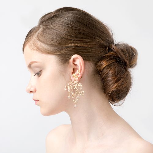 リーフイヤリング【ゴールド】ブライダルアクセサリー 【結婚式 ピアス イヤリング】