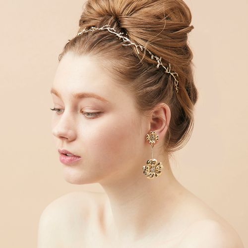 大小のフラワーイヤリング【シルバー】ブライダルアクセサリー 【結婚式 ピアス イヤリング】